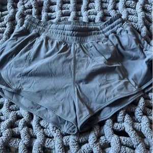 lululemon grey hotty hot shorts